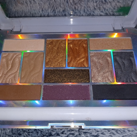 physicians formula eye shadow pallets - Picture 2 of 3
